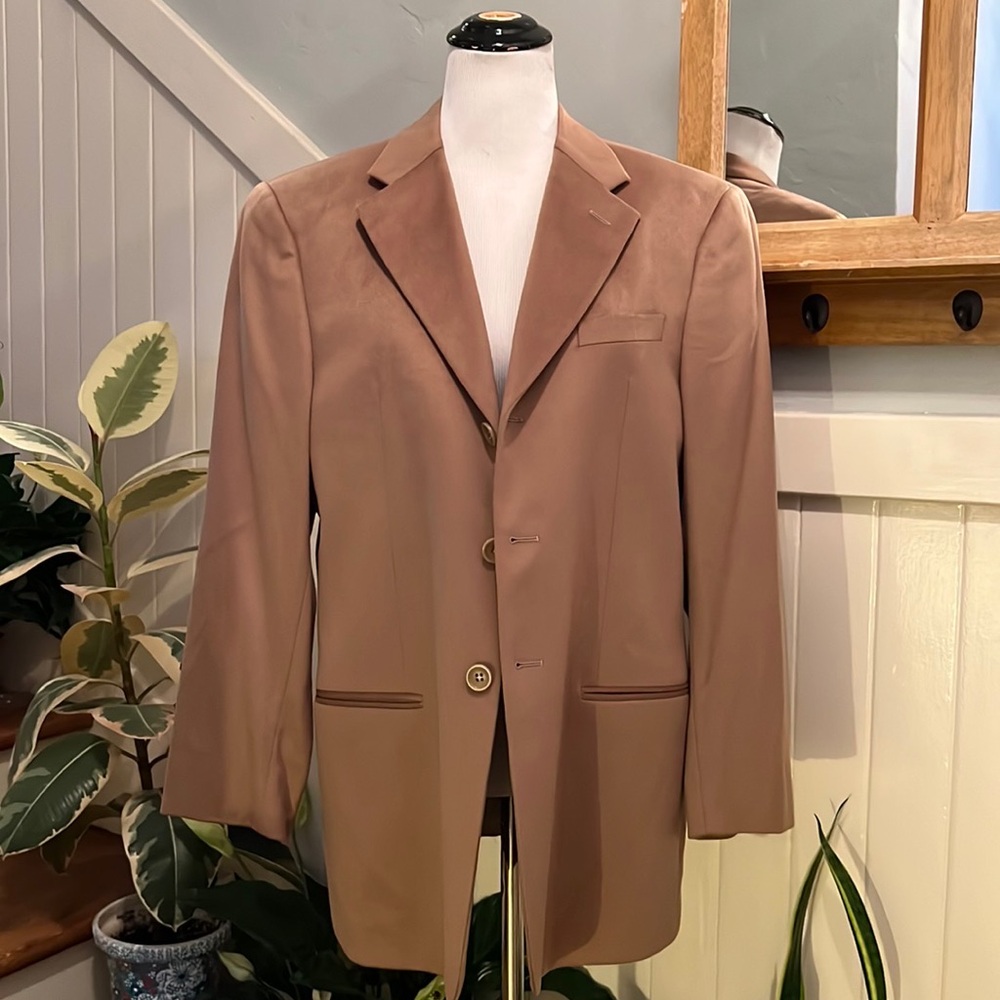 Neiman Marcus Luxury Armani Collezioni 100% Cashmere Oversized Blazer in Camel